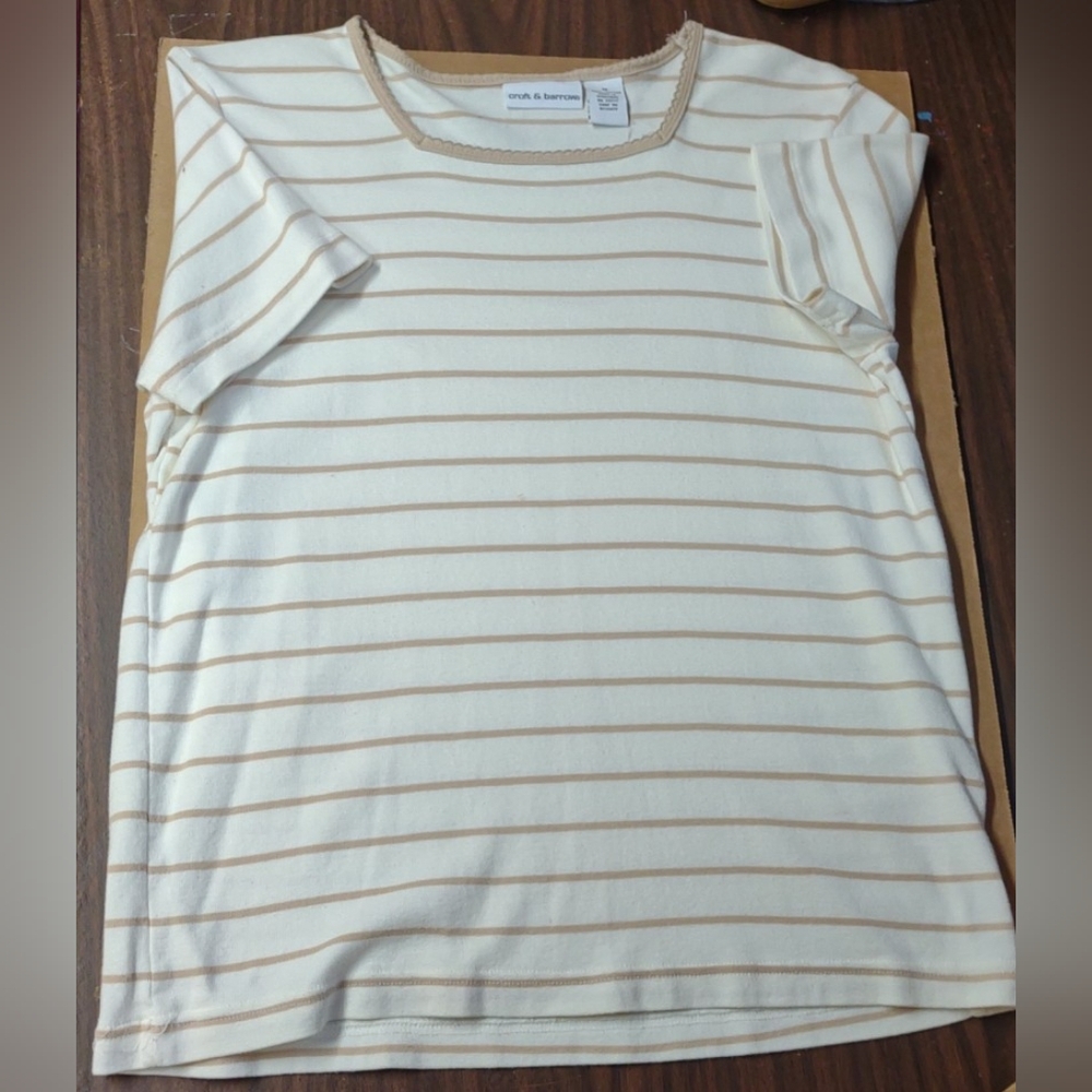 Croft And Barrow Womens  100% Cotton Striped Beige and White T-Shirt Size M